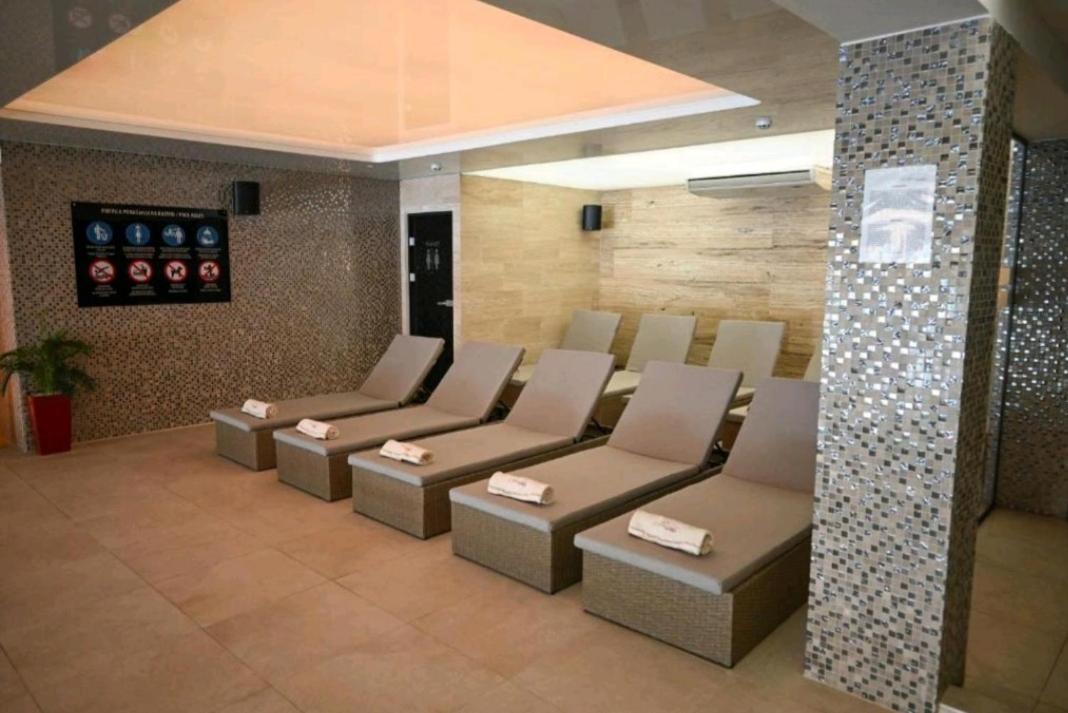 Family Apartmans Harry- Apartmans Of The Apart Hotel & Spa Zoned, Kopaonik - Special Benefit, Children Up To 13 Years Of Age Accompanied By Two Adults Stay For Free-Parking-Breakfast-Pool&Spa Екстер'єр фото