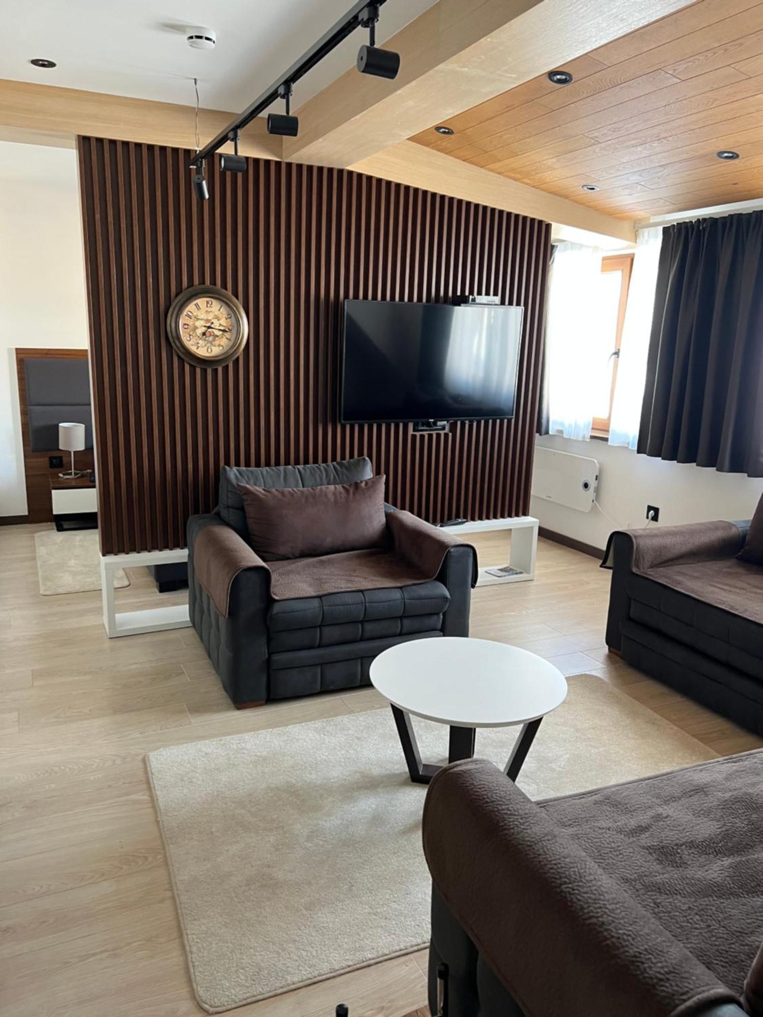 Family Apartmans Harry- Apartmans Of The Apart Hotel & Spa Zoned, Kopaonik - Special Benefit, Children Up To 13 Years Of Age Accompanied By Two Adults Stay For Free-Parking-Breakfast-Pool&Spa Екстер'єр фото